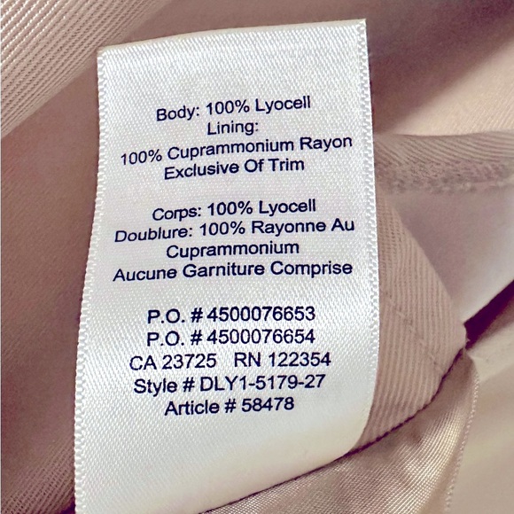 Aritzia Babaton Flowy Trench Coat - Picture 7 of 7